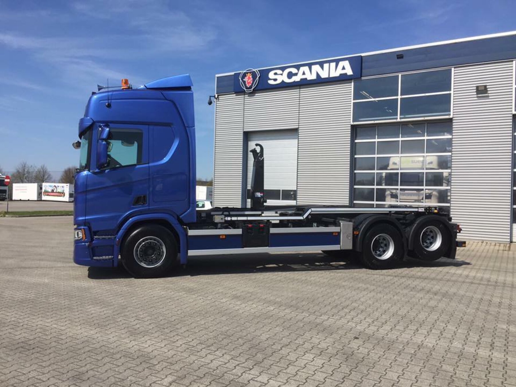 HT Trucking