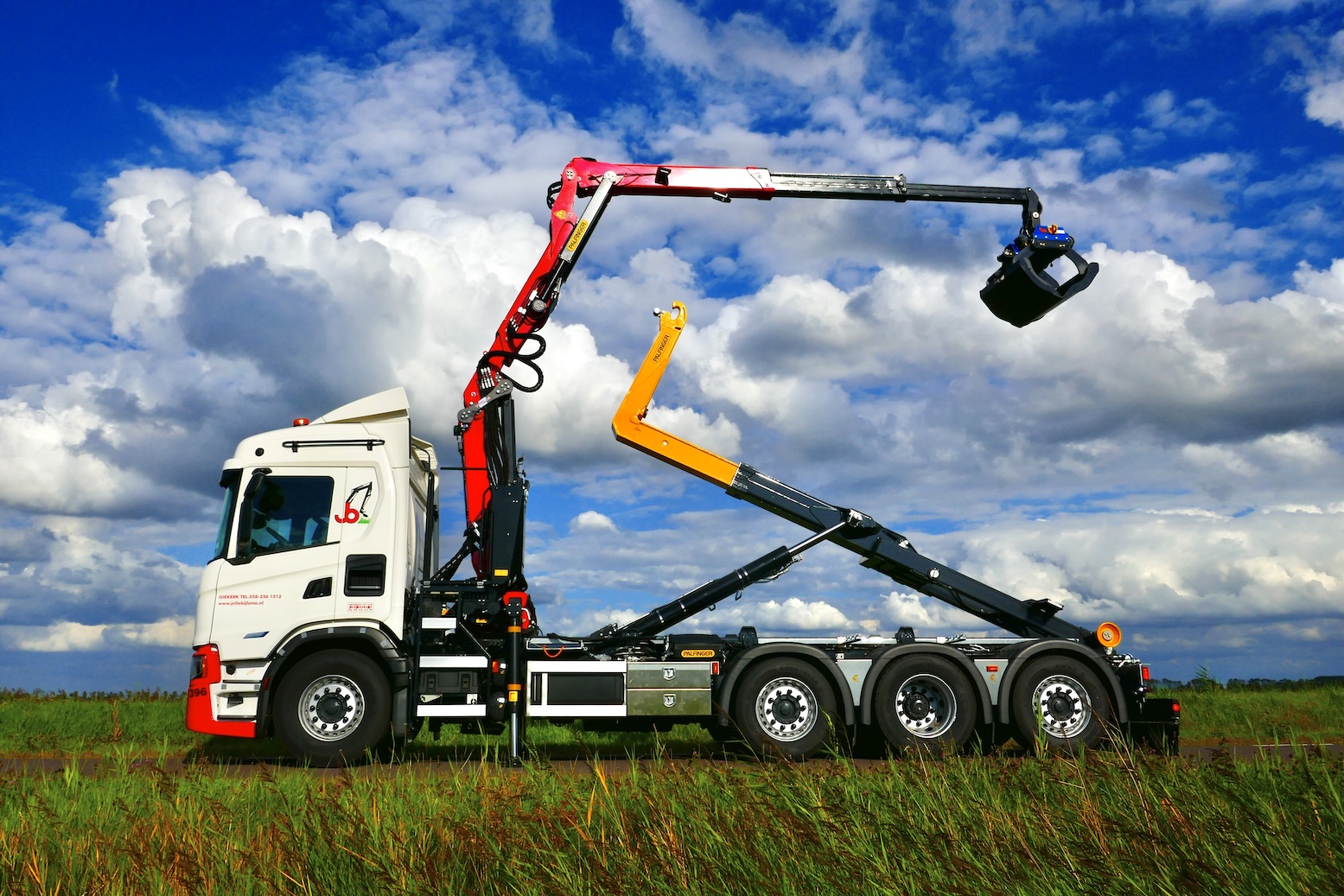 Kraan container auto
